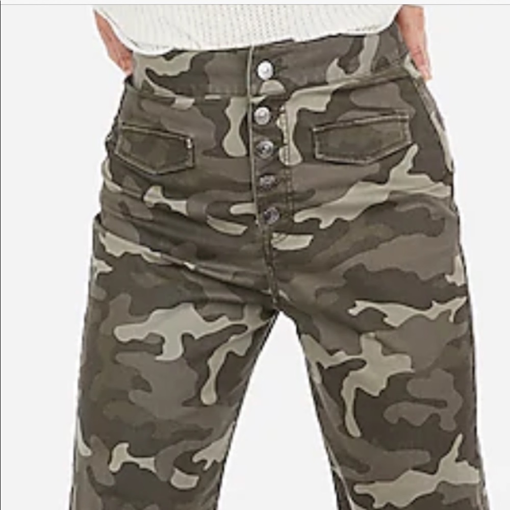 Express Pants - Picture 8 of 9